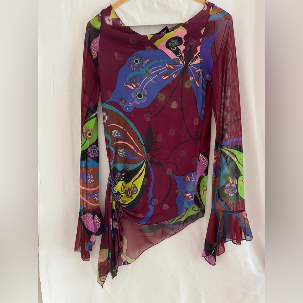 Bebe Multicolor Floral Asymmetrical Blouse